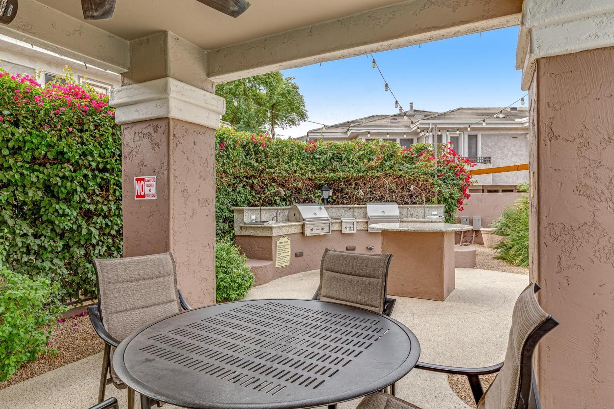 סקוטסדייל Clubgate Villa & Kierland Escape חדר תמונה